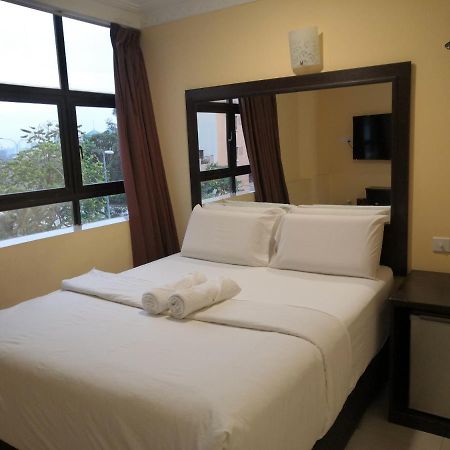 City Times Inn Seri Kembangan Buitenkant foto
