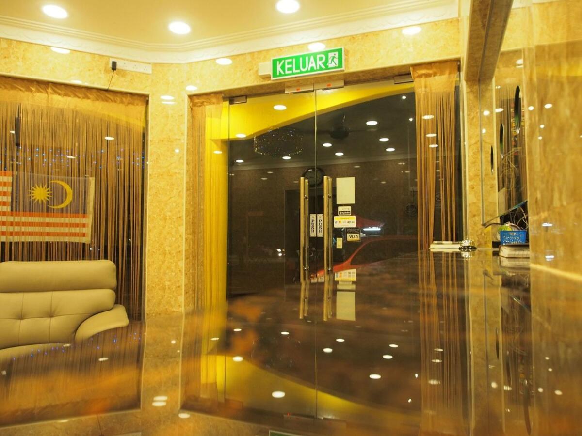 City Times Inn Seri Kembangan Buitenkant foto